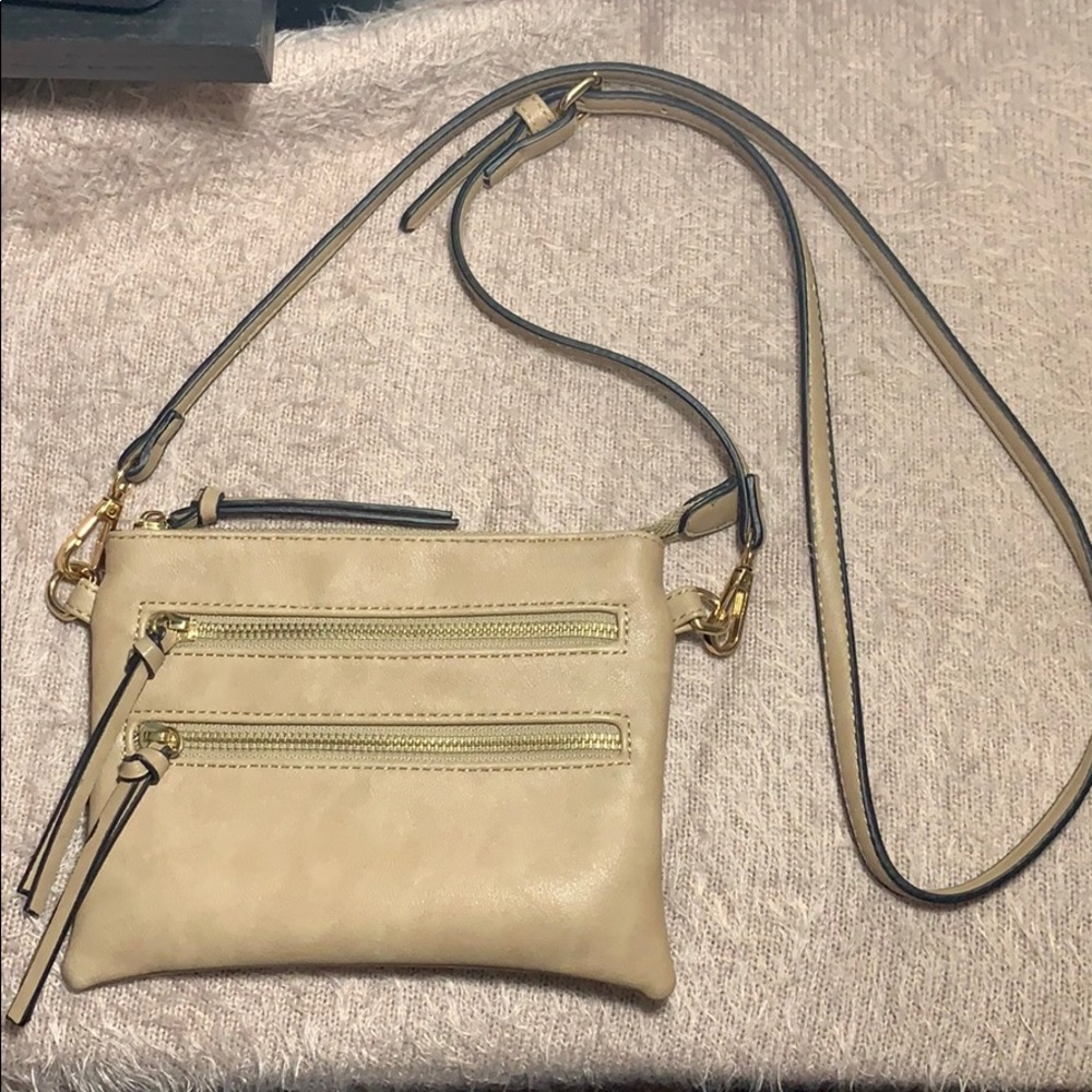Tan Crossbody purse